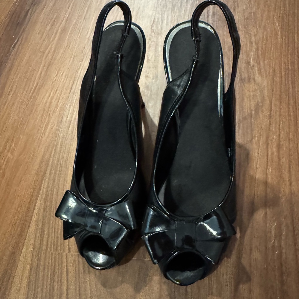 Elegant Black Slingback Heels